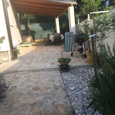 Апартаменты Sole Лижнян